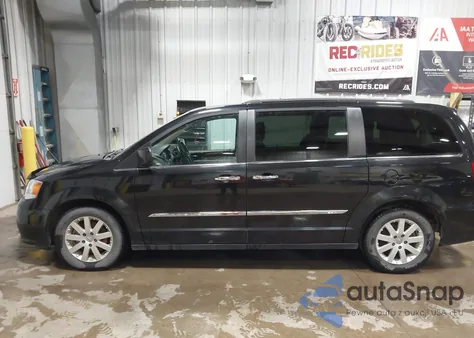 2016 Chrysler Town & Country Touring from USA, damaged, VIN 2C4RC1BG1GR247431